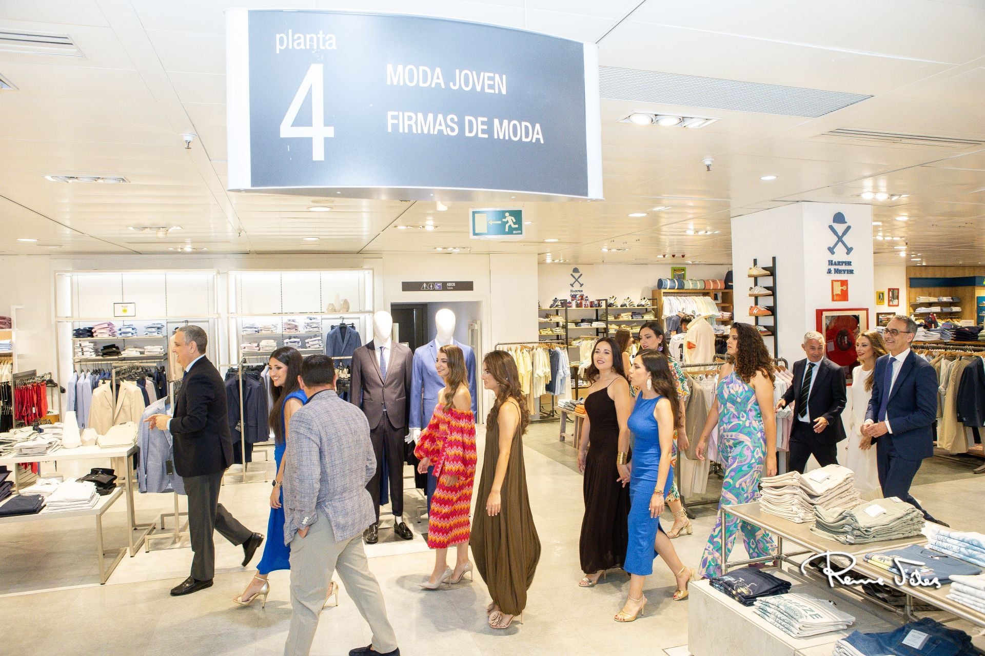 El Corte Inglés da la bienvenida a la bellea del foc 2025