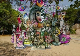 Recreación de la hoguera Florida-Plaza de la Viña en su ubicación emblemática.