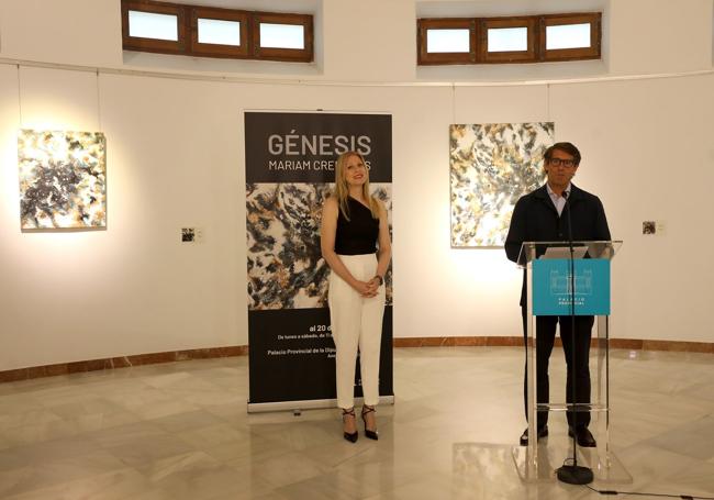 Mariam Cremades inaugura 'Génesis' en la Diputación.