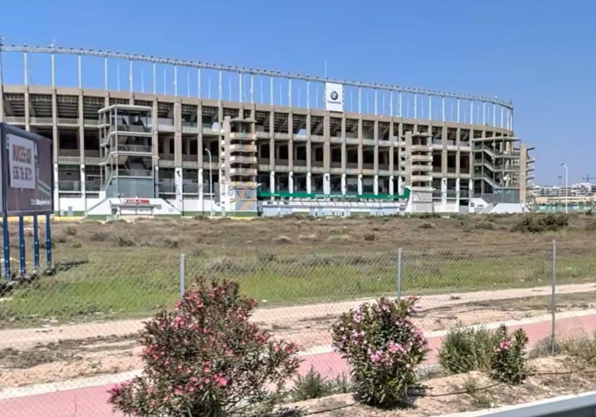 Surroundings of the Martínez Valero stadium.