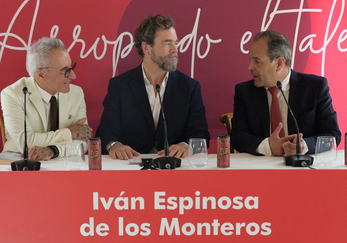 Jesús Navarro, Iván Espinosa de los Monteros y Carlos Baño, este viernes, en el encuentro del Club Business.