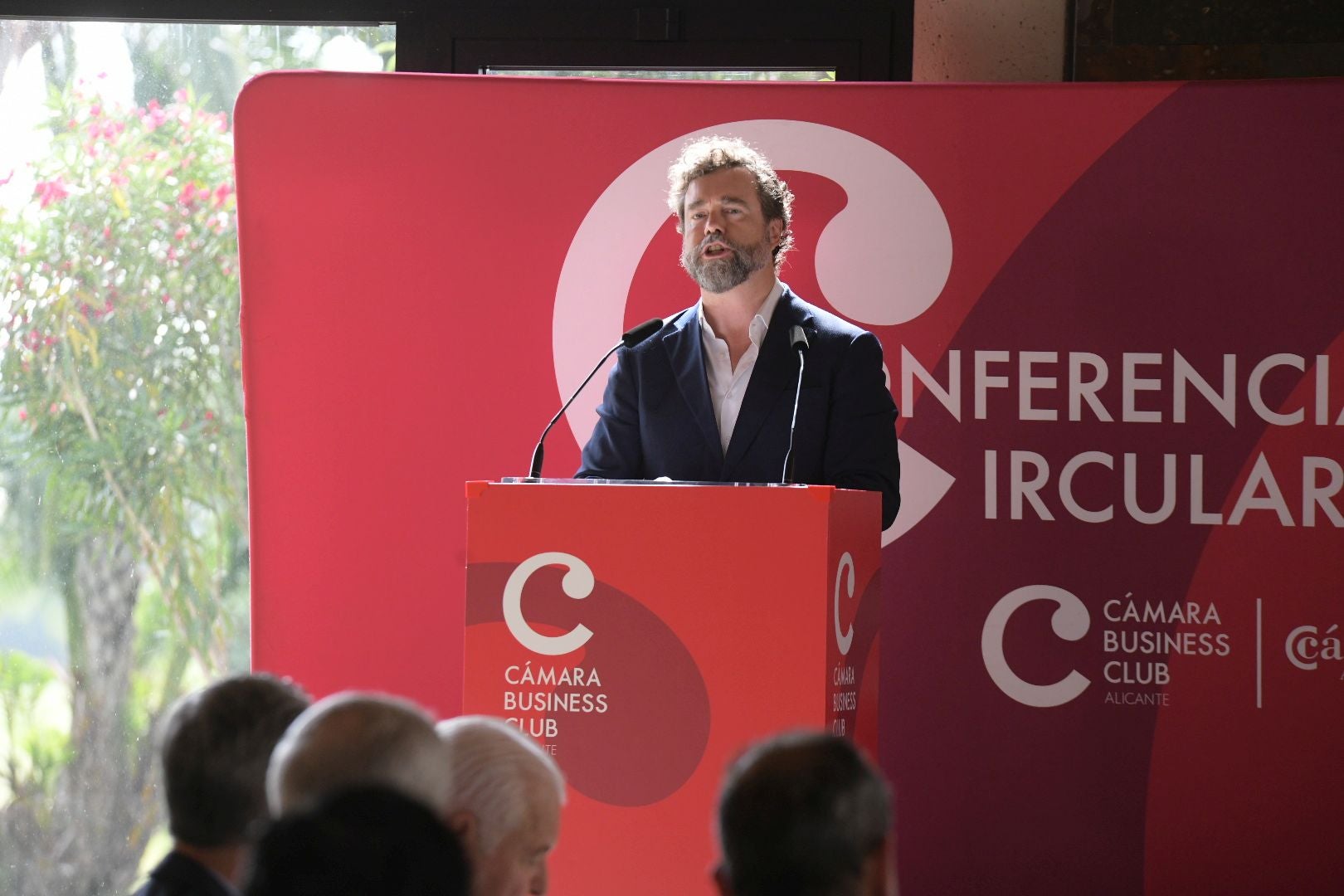 Lleno en el Cámara Business Club para escuchar a Iván Espinosa de los Monteros