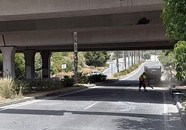 Lugar donde se produjo el impacto de la grúa contra el puente.