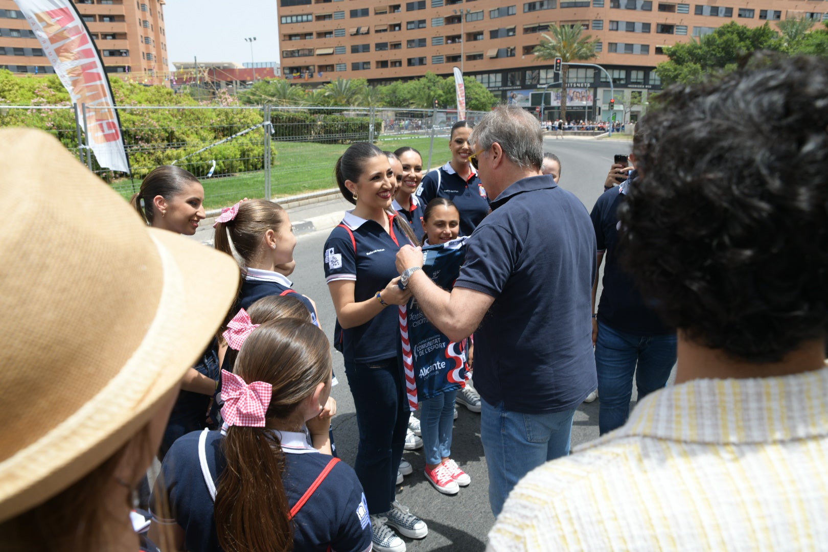 Así ha sido la última mascletà antes del inicio oficial de las Hogueras