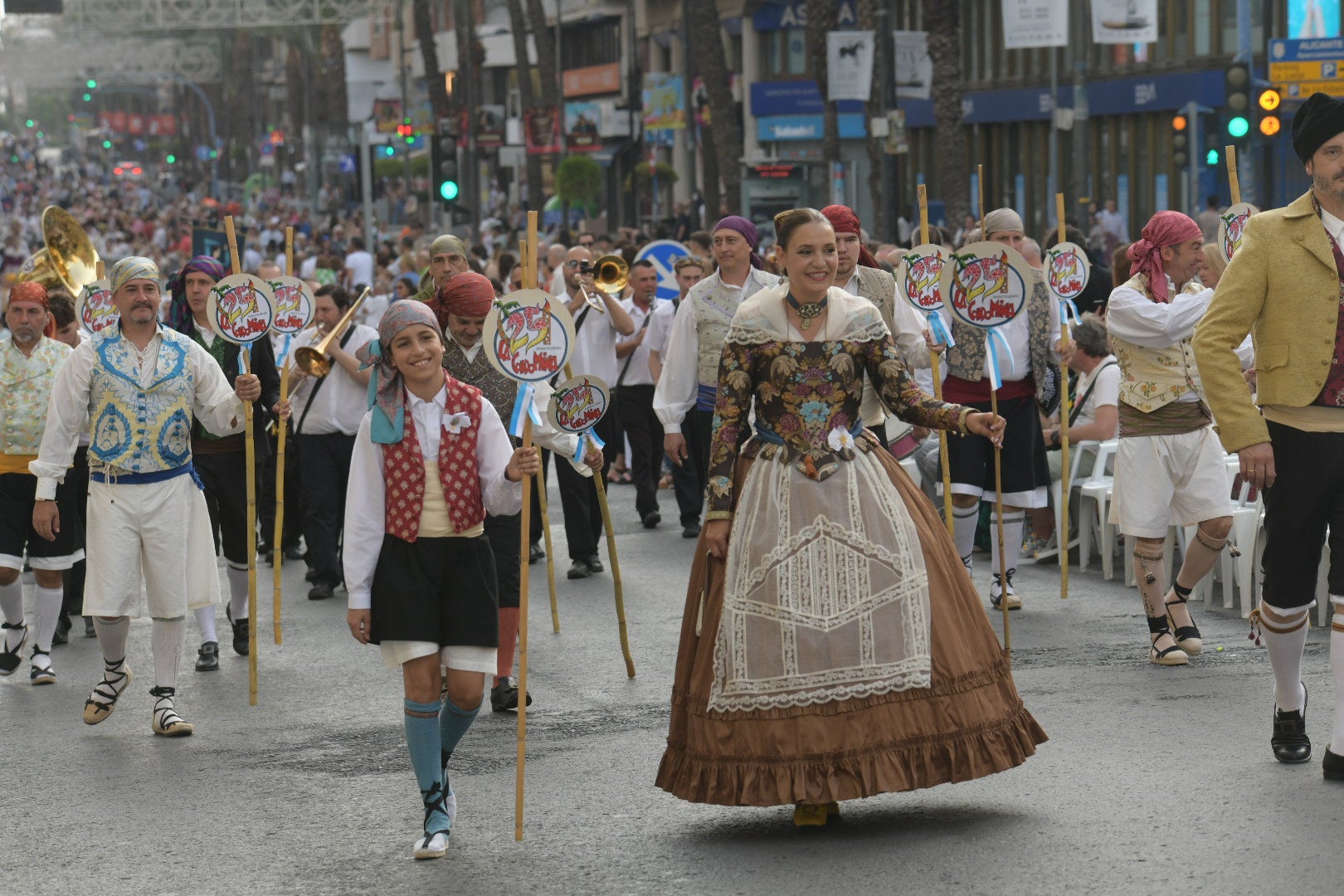 La Entrada de Bandas de las Hogueras 2025, en imágenes