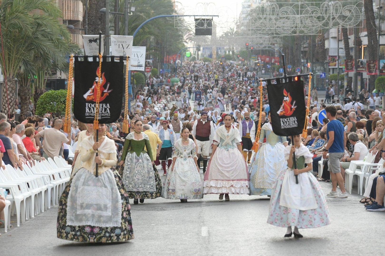 La Entrada de Bandas de las Hogueras 2025, en imágenes