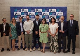 Representantes del parque, cargos públicos y empresariales.