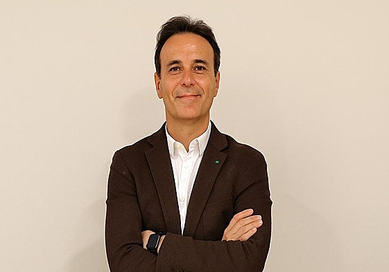 El doctor Antonio Arroyo es catedrático del Departamento de Patología y Cirugía de la UMH.