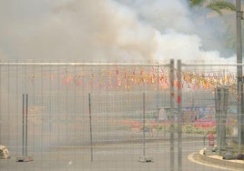 Primera mascletà en Luceros de las Hogueras 2025.