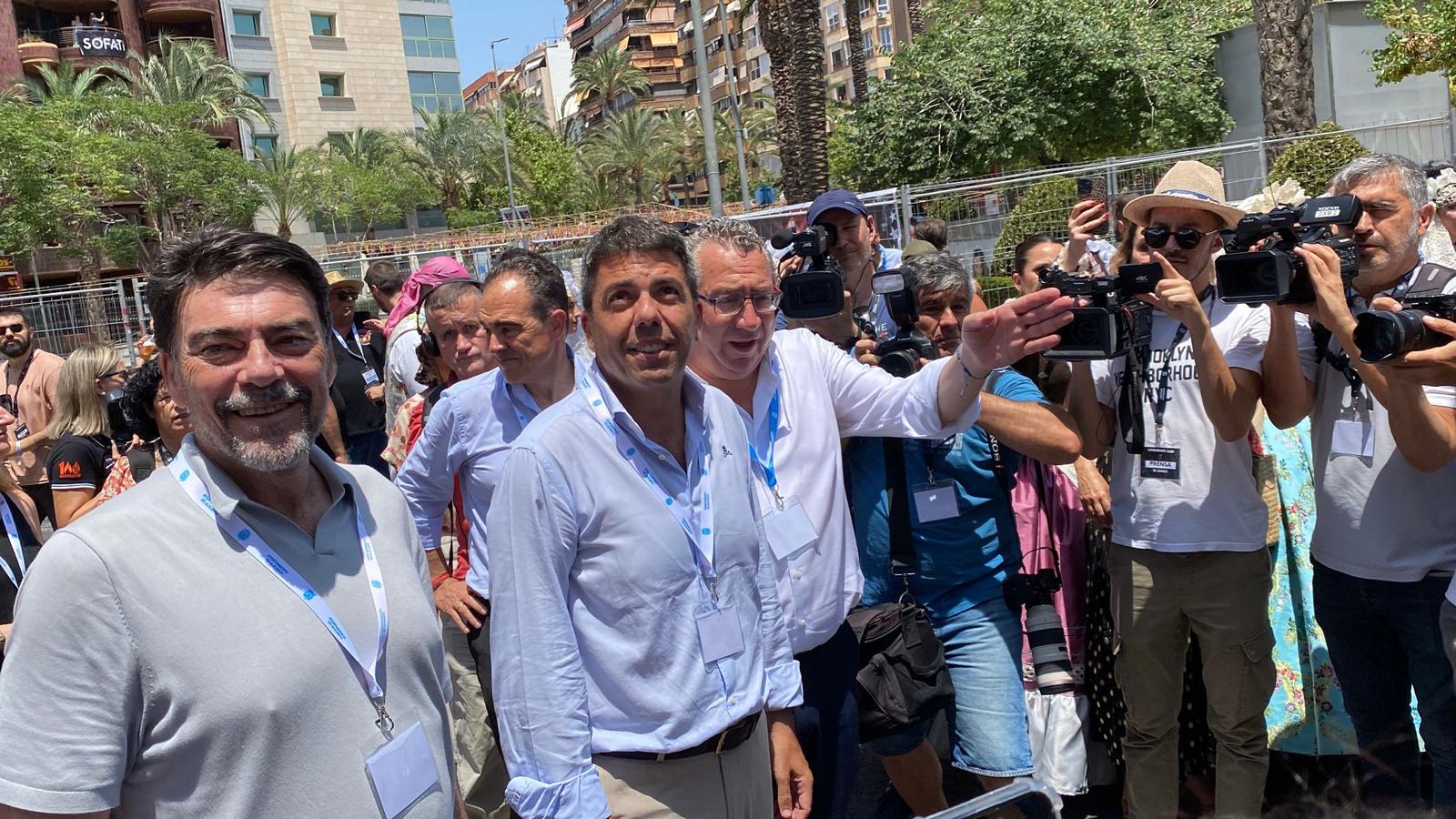 Luis Barcala, Carlos Mazón y Toni Pérez.