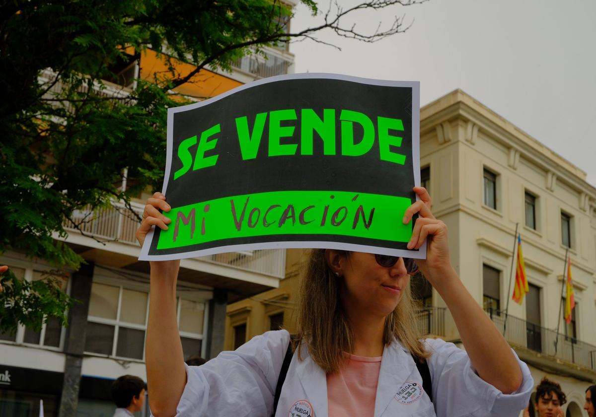 Cocentración el pasado jueves en la plaza de la Montañeta de Alicante con ocasión de la huelga médica.