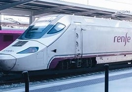 AVE en la estación de Alicante.