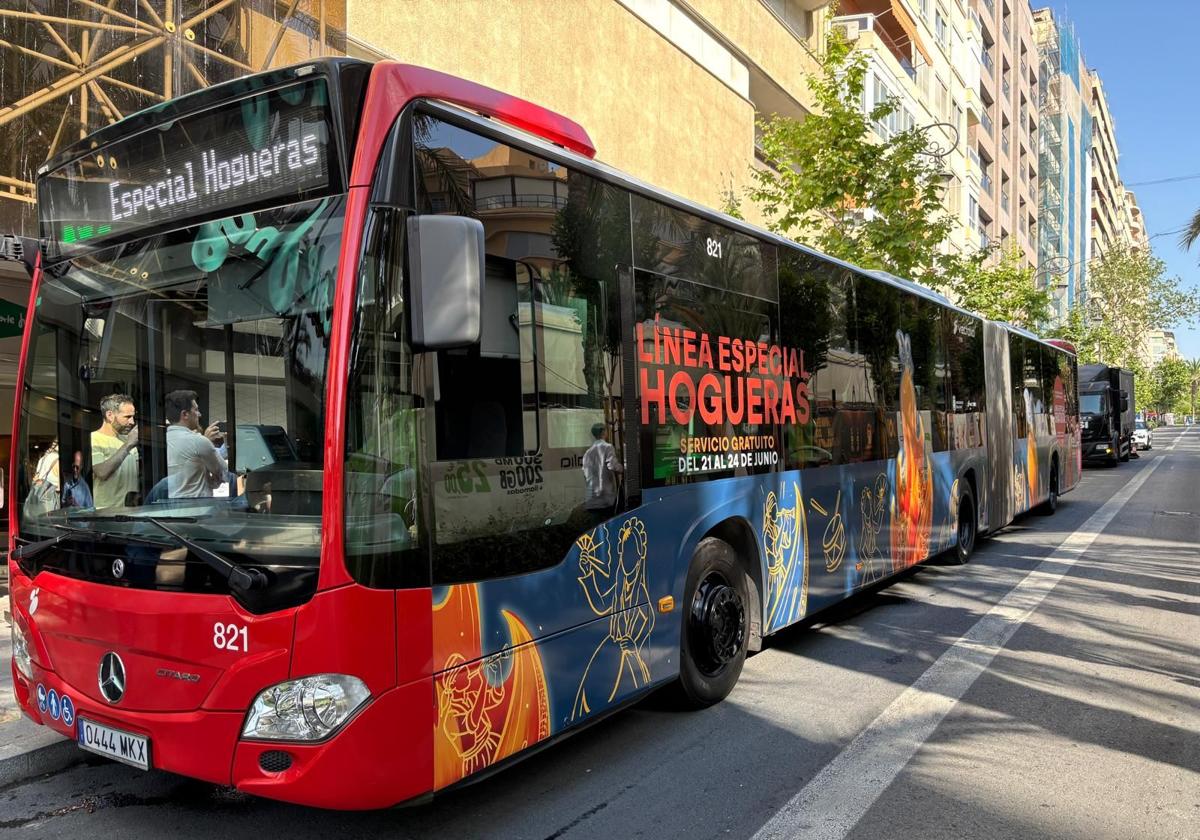 Autobús gratuito de las Hogueras.