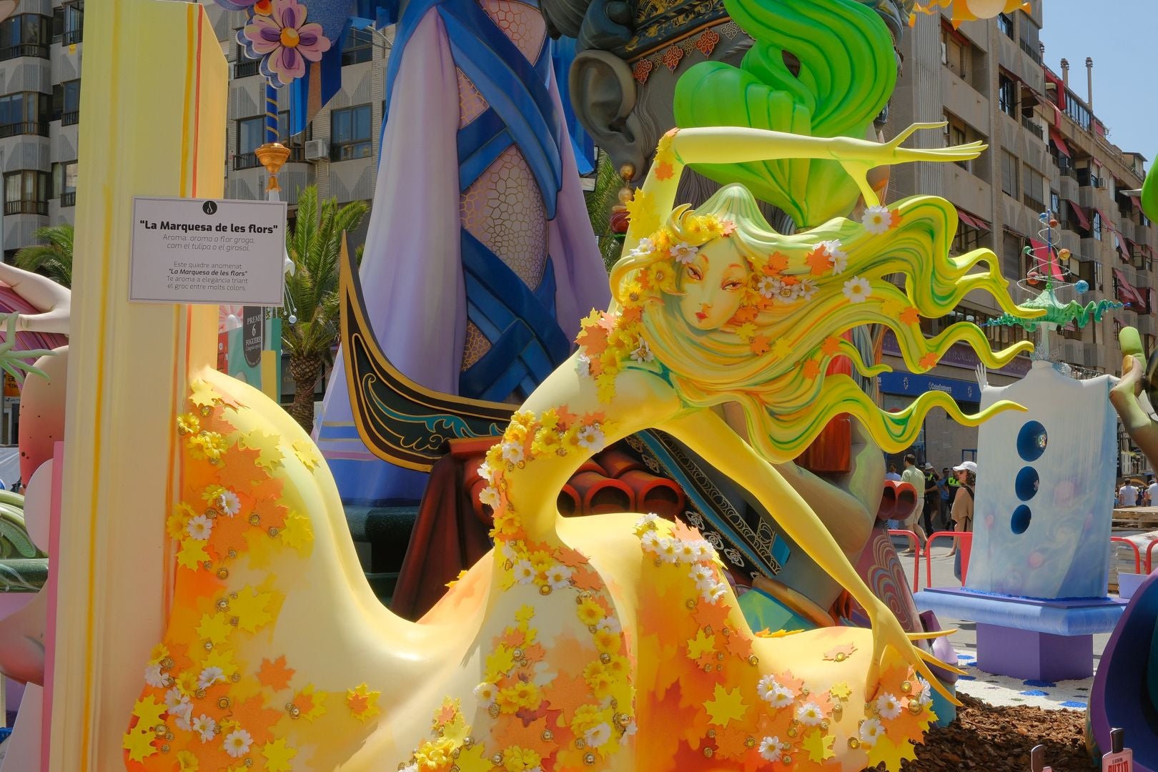 Un festín de 'Aromas' en el tercer premio de las Hogueras de Alicante