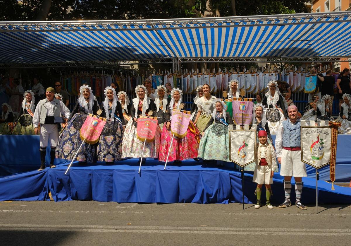 ¿Has recogido premio en las Hogueras de Alicante? Búscate en las fotos (I)