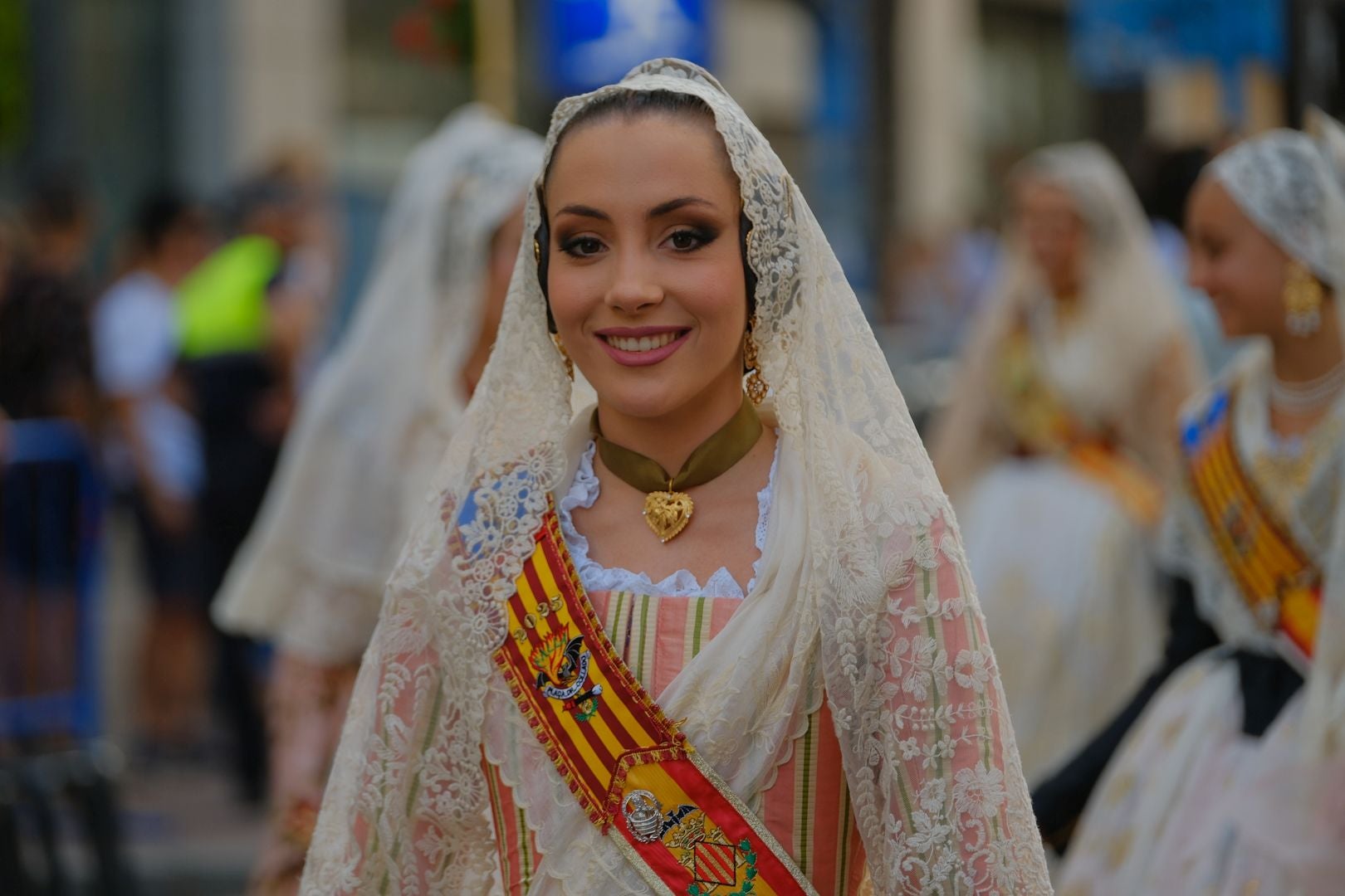 Las Hogueras cumplen con la patrona de Alicante