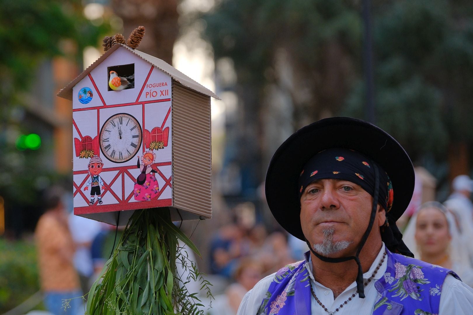 Las Hogueras cumplen con la patrona de Alicante