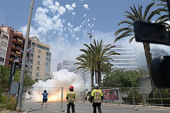 Masceltà del 22 de junio en la plaza de los Luceros.