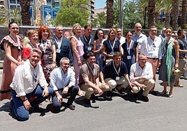 Consellers, cargos y concejales populares, antes de la mascletá