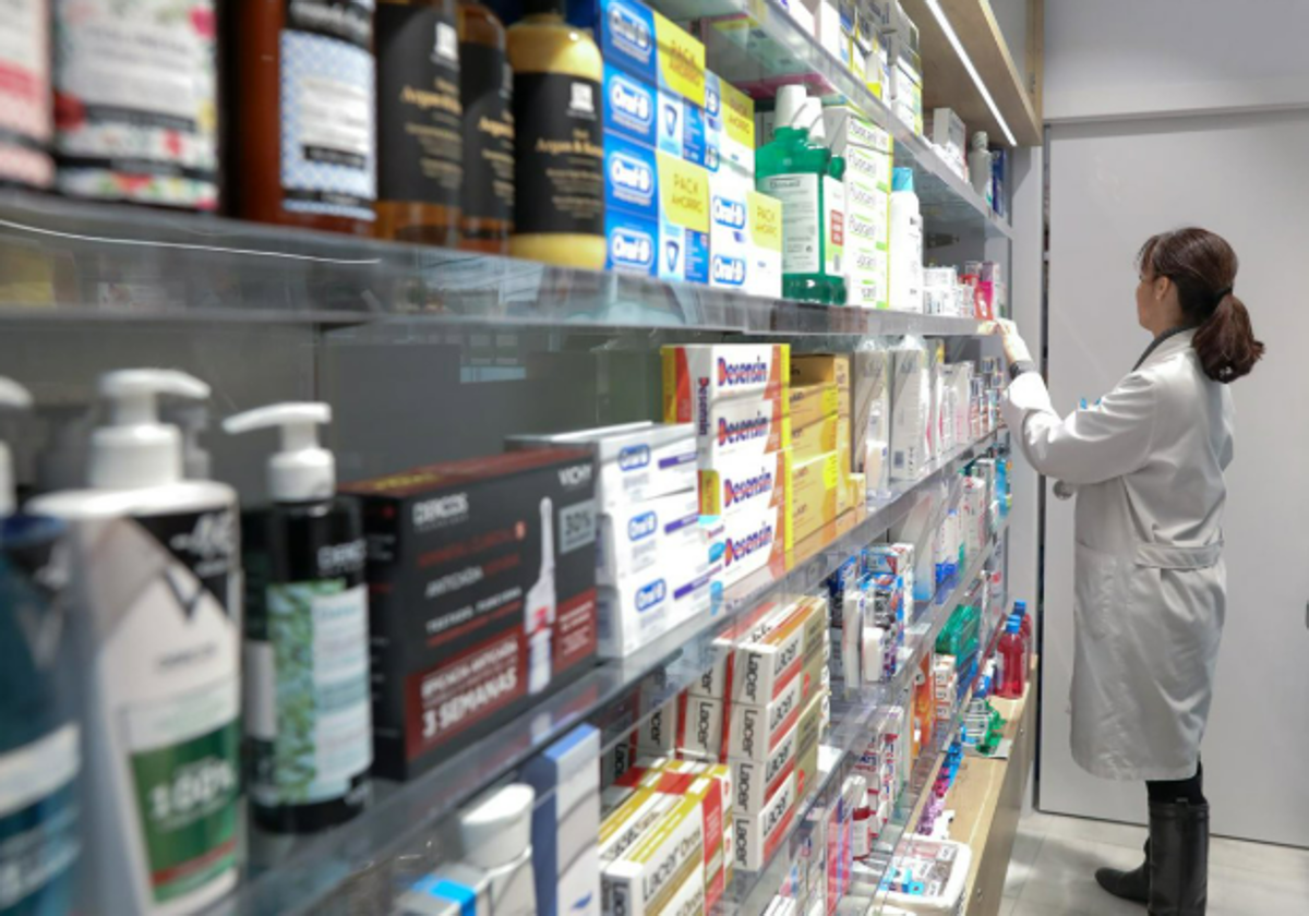 The Generalitat provides pharmacies with the financed amount of the medicines acquired by users each month.