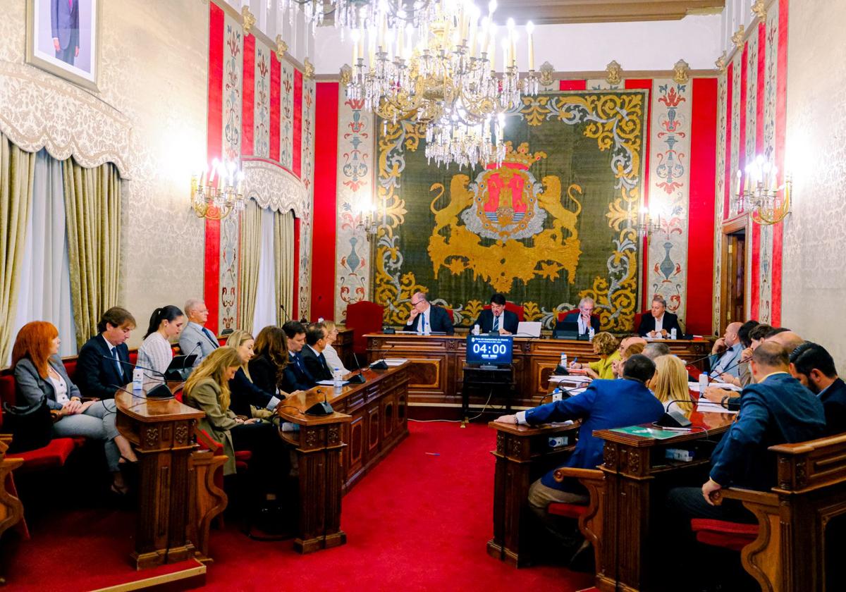 Un pleno de Alicante, en una imagen de archivo.