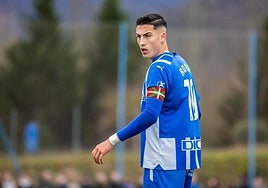 El Hércules obtiene la cesión del atacante Unai Ropero