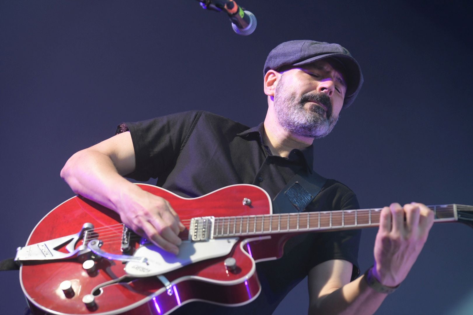 Alicante se rinde a Maná