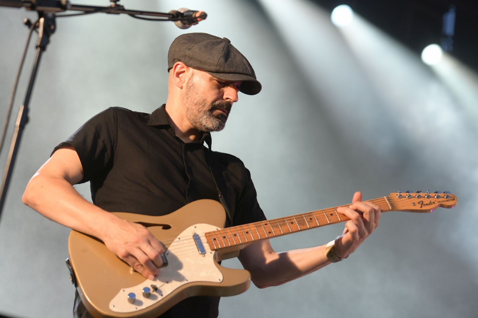 Alicante se rinde a Maná