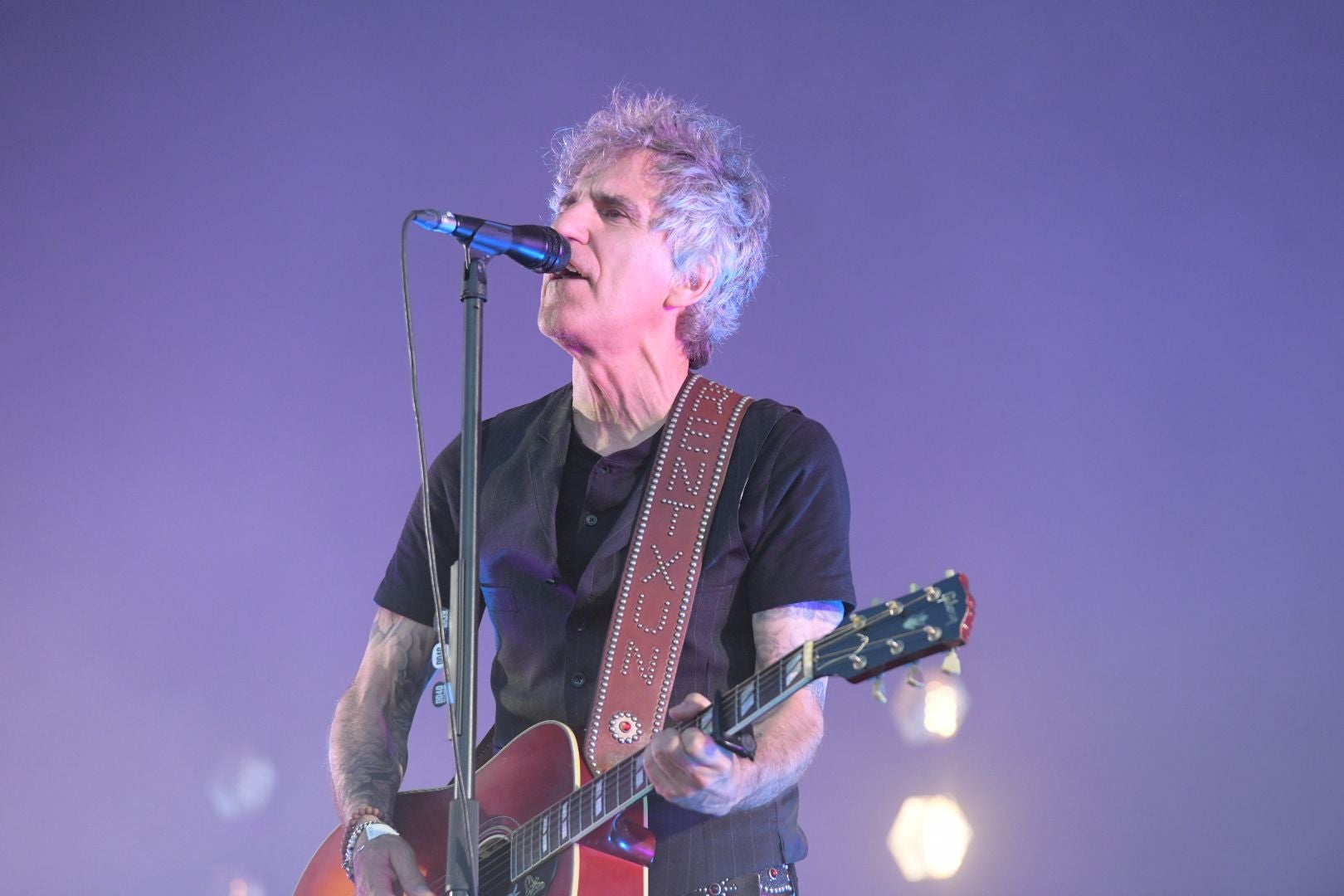 Alicante se rinde a Maná