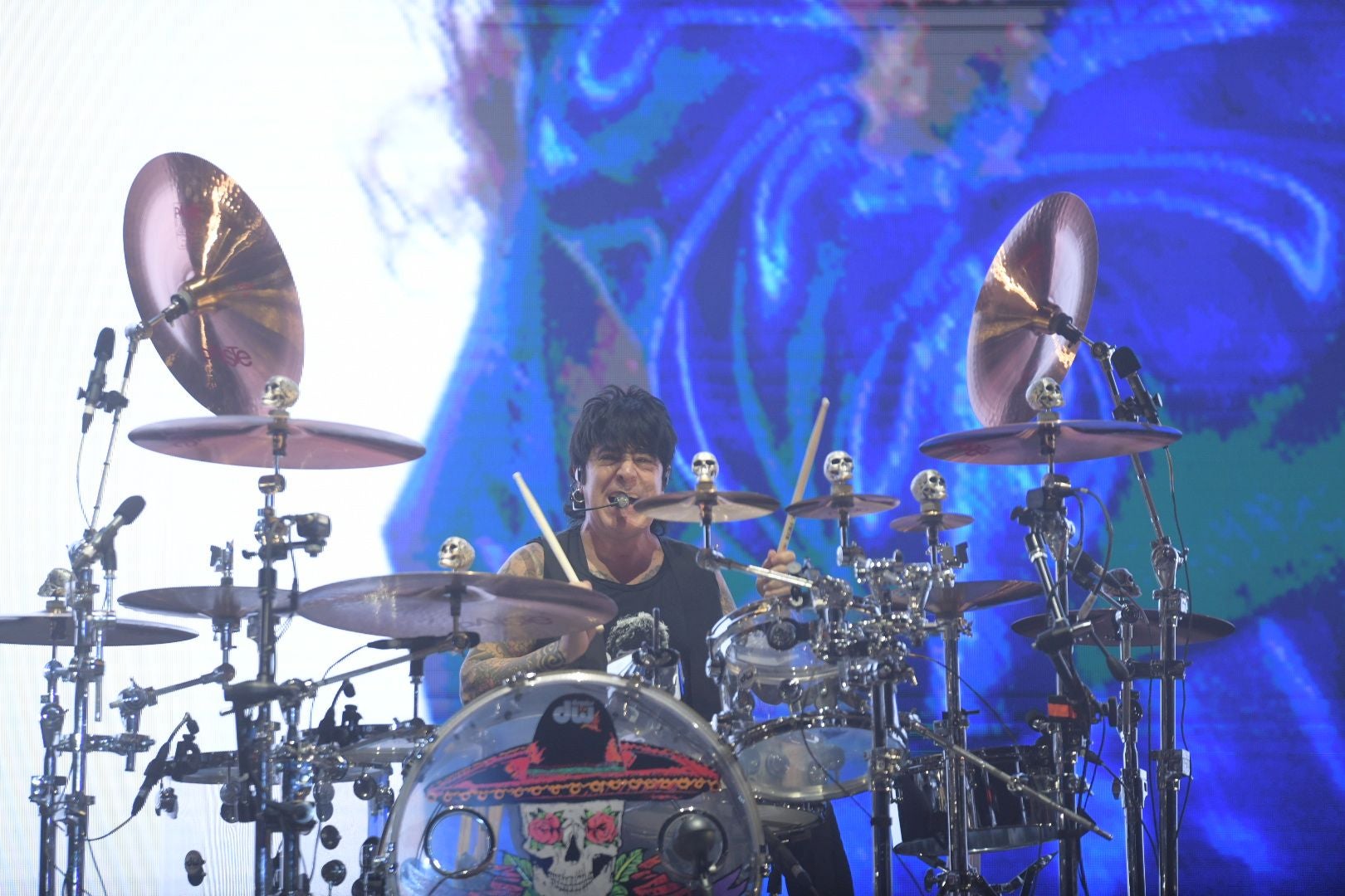 Alicante se rinde a Maná