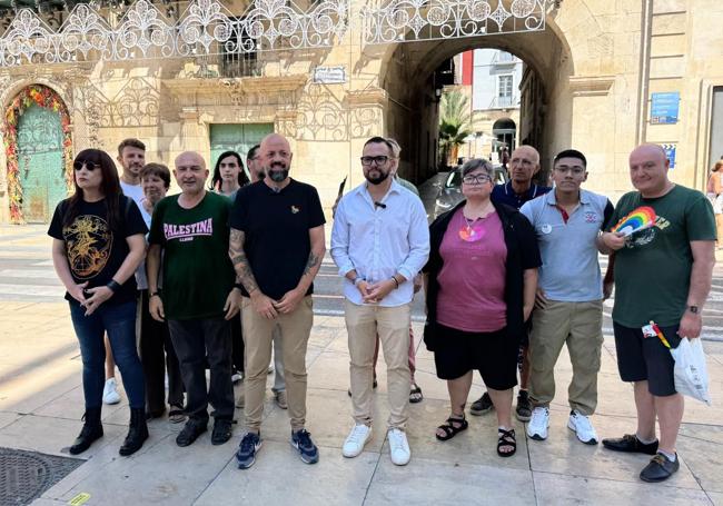 Left-wing councillors alongside representatives of LGTBIQ+ associations.