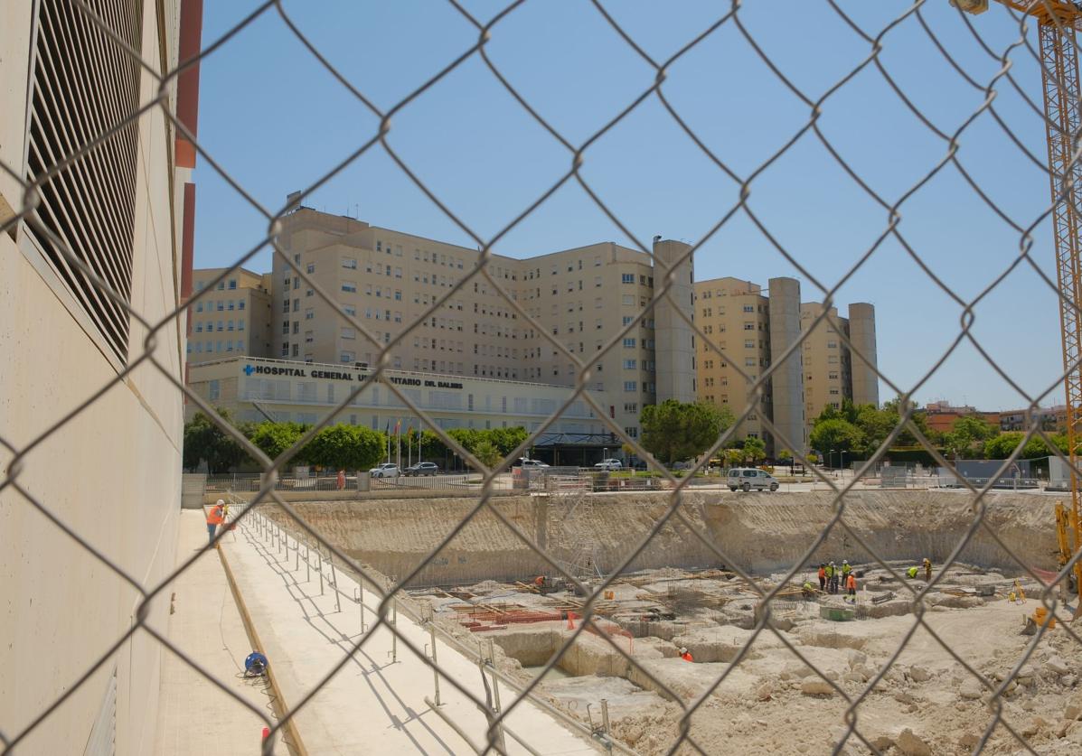The new building will be located on the site previously occupied by the hospital garden.