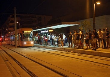 El Tramnochador vuelve a Alicante durante los fines de semana de verano