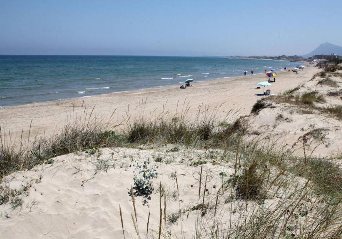 Five Beaches in Alicante Province Closed Due to Severe Weather