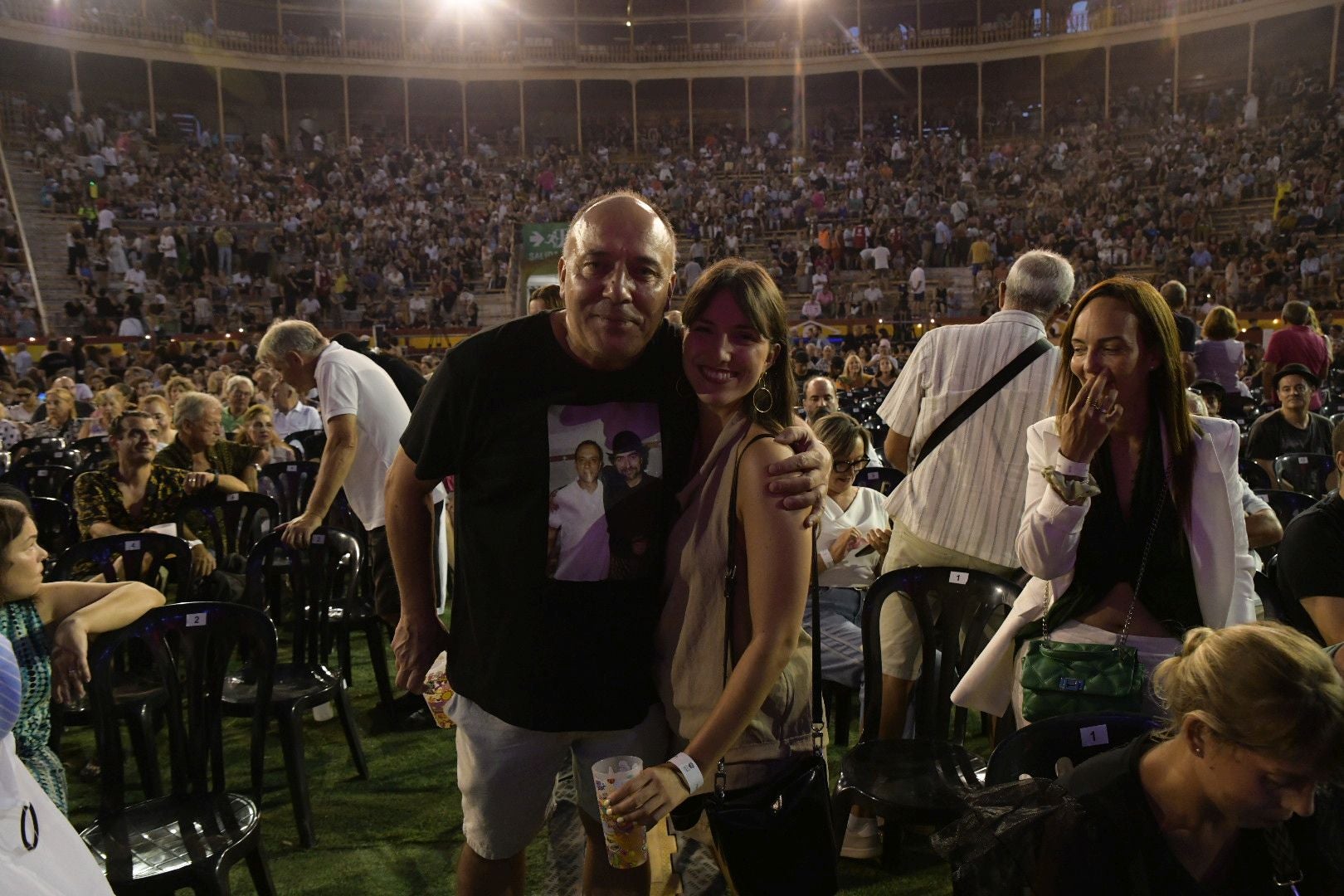 Joaquín Sabina emociona en su primer concierto de despedida en Alicante