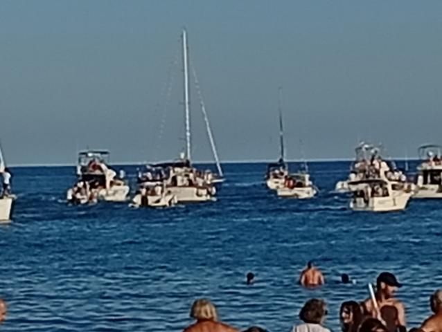 El Campello navega para arropar a la Virgen del Carmen