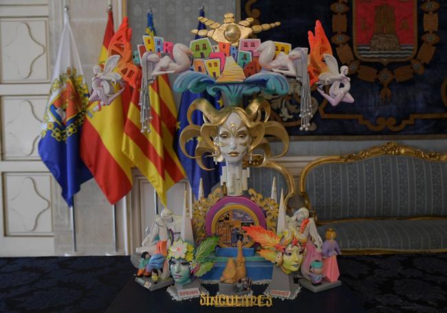 Maqueta de 'Singulares', hoguera oficial de Alicante.