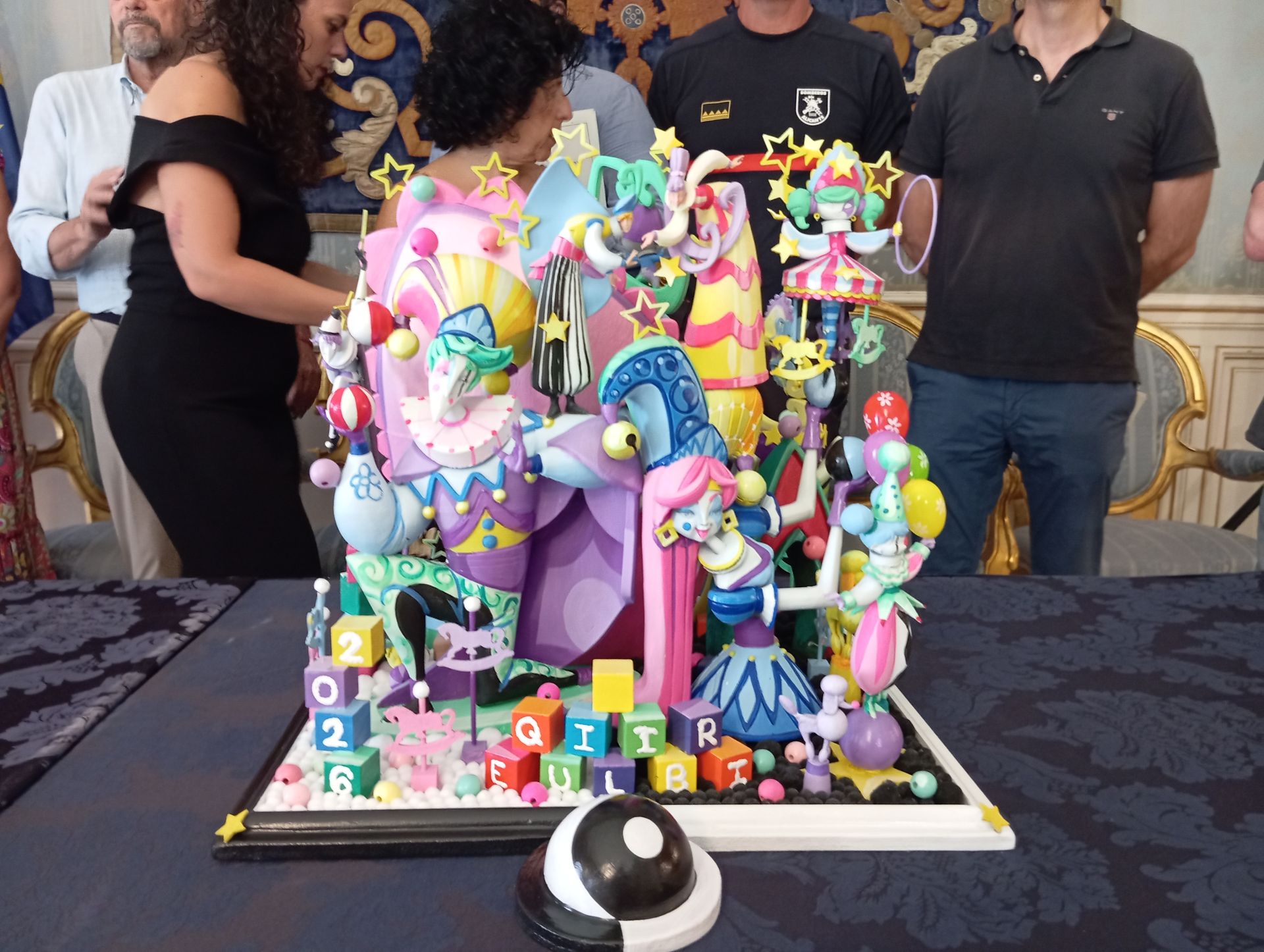 Mucho &#039;Equilibri&#039; en la hoguera oficial infantil: así es la maqueta