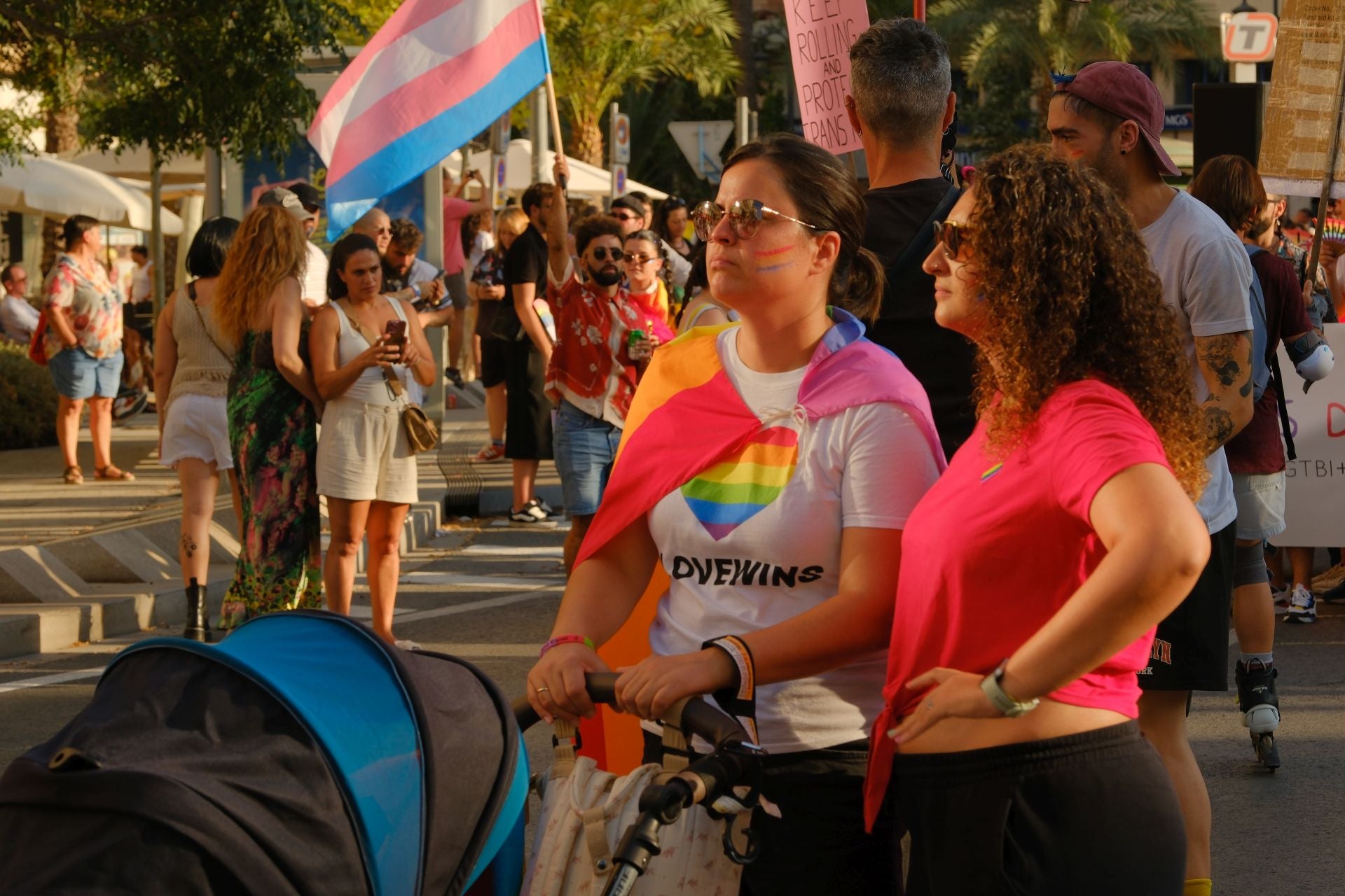 Alicante celebra el Orgullo entre fiesta y reivindicación