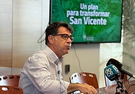 El alcalde de San Vicente, Pachi Pascual.