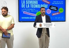 Presentación del proyecto por el director del congreso, Juanjo Milla.