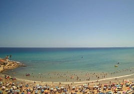 Playa de los Locos de Torrevieja este sábado.