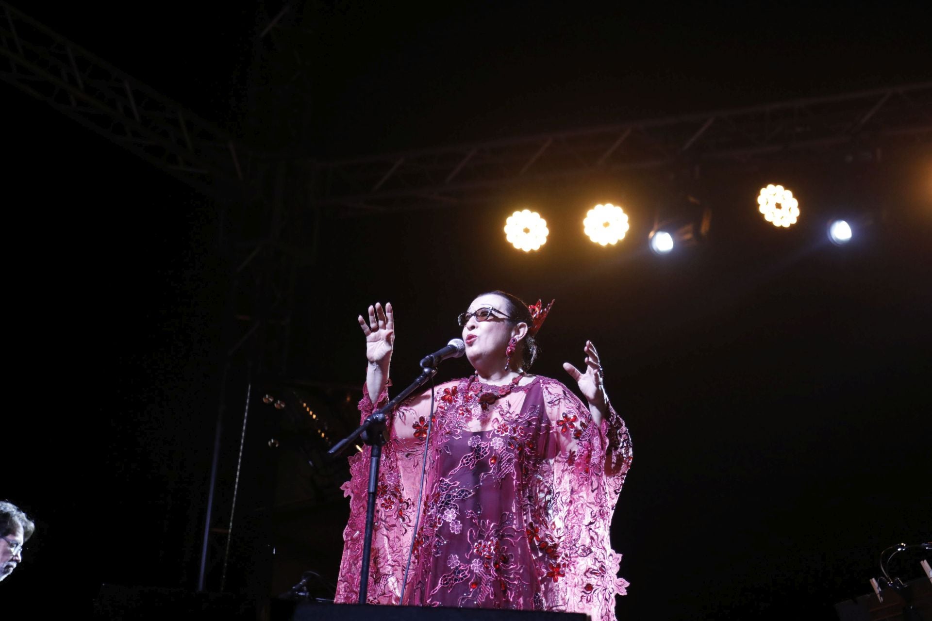 Martirio deslumbra en el festival Música al Castell de Dénia