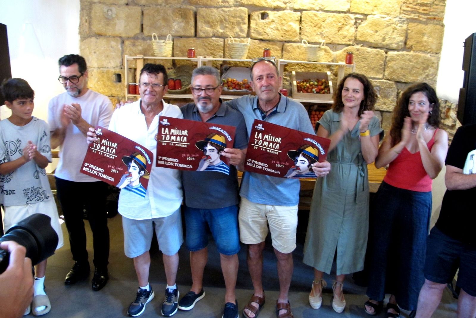 La Marina Alta rinde culto al agricultor local eligiendo su mejor tomate