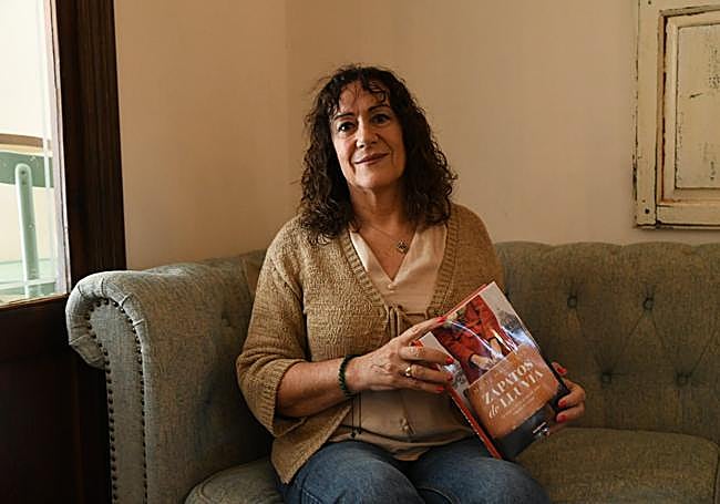 La escritora Mayte Magdalena.