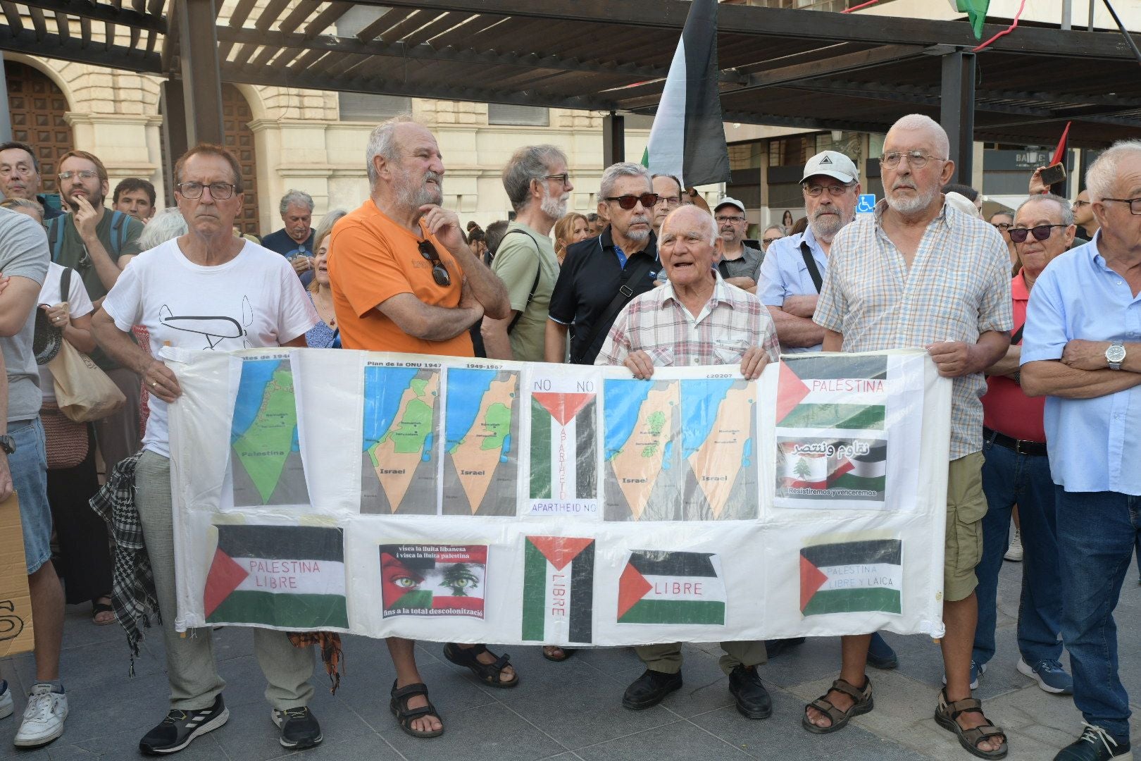 Cacerolada en Alicante para pedir el fin del holocausto en Gaza