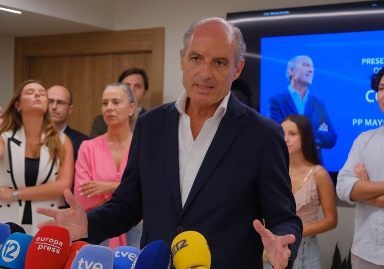 Francisco Camps, en el acto de presentación de su equipo.