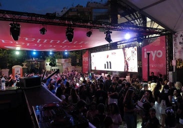 Fiestas negocia que el Mercadito de Fogueres tenga horarios nocturnos