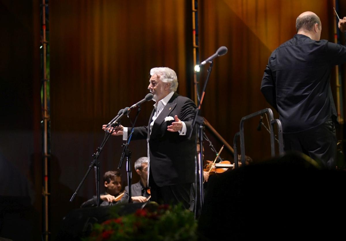 Plácido Domingo da el do de pecho en Alicante
