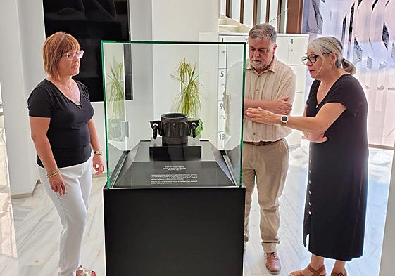 Las autoridades de Villena presentan la pieza